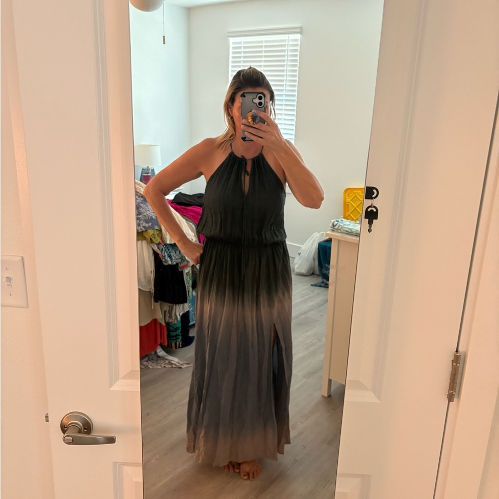 Aakaa Silver Gray Sleeveless Halter Sundress
